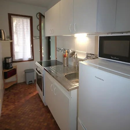 Apartamento Com A Casa